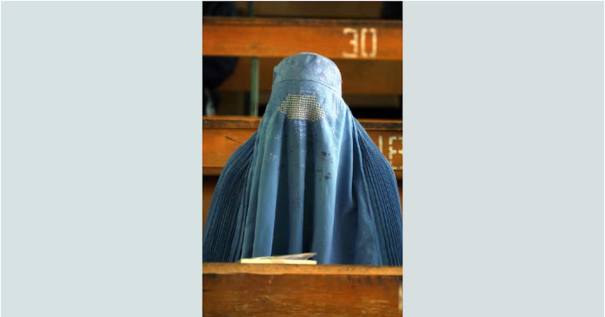 ഫണ്ട് മരവിപ്പിച്ച് ട്രംപ്; വിദ്യാഭ്യാസത്തിന് ഒമാനിലെത്തിയ അഫ്ഗാന്‍ വനിതകള്‍ക്ക് തിരിച്ചടി,നാട്ടിലേക്ക് മടങ്ങണം