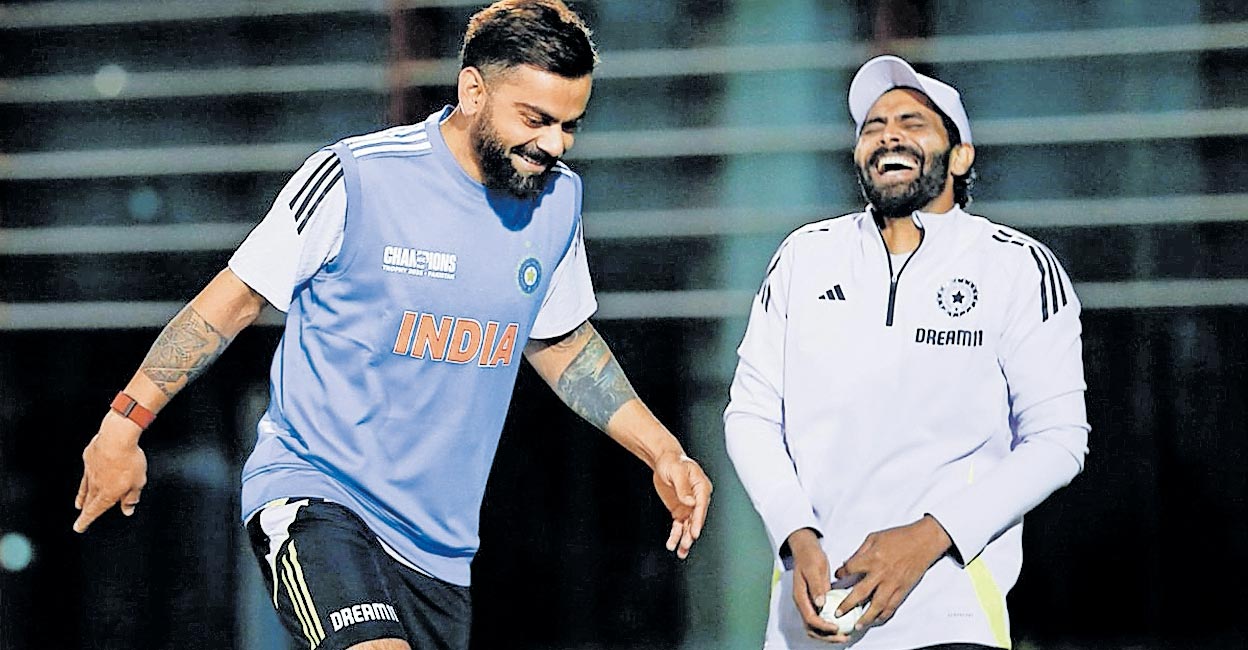 virat-kohli-ravindra-jadeja-practicing.jpg