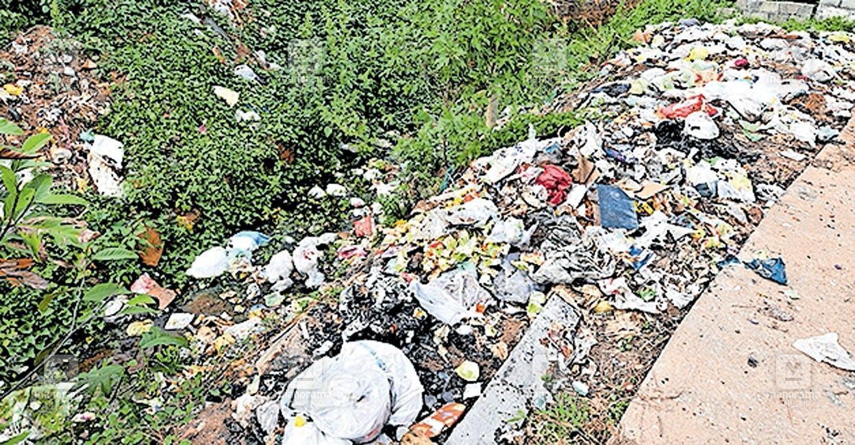 waste-dumbing-pathanamthitta1.jpg