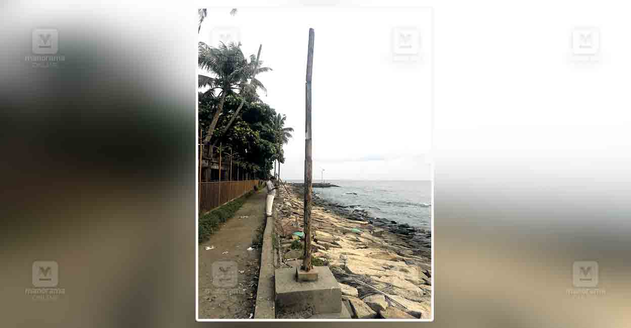 1-thirumulavram-beach.jpg