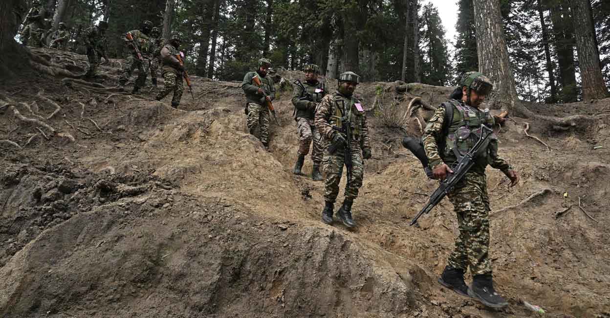 baisaran-valley-indian-army.jpg