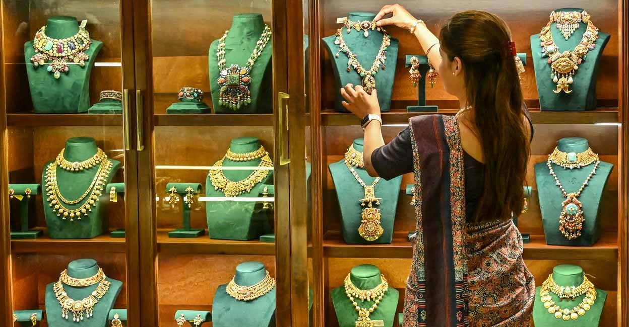 gold-rice-jewellery.jpg