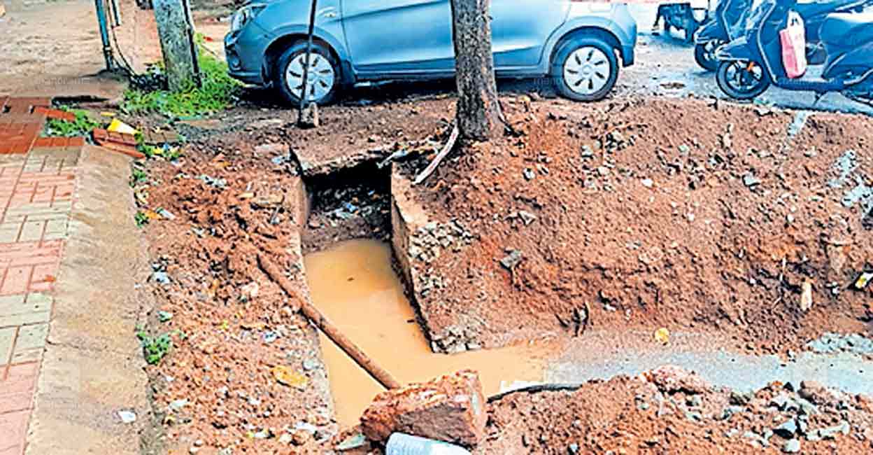 karivellor-drainage-issue-.jpg