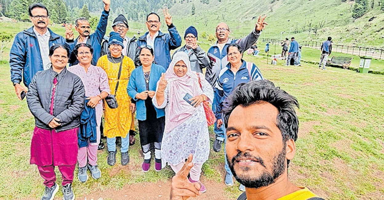 kerala-tourists-escape-kashmir-attack.jpg