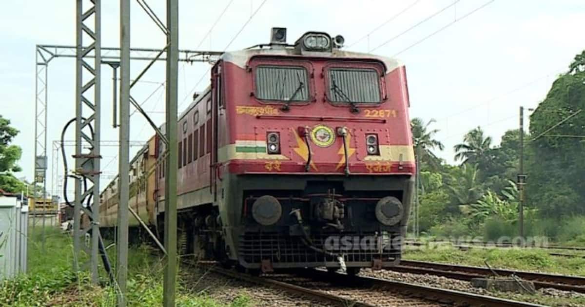 kerala-train-delay_1200x630xt.jpg