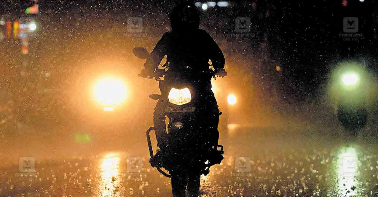 kollam-summer-rain-2.jpg