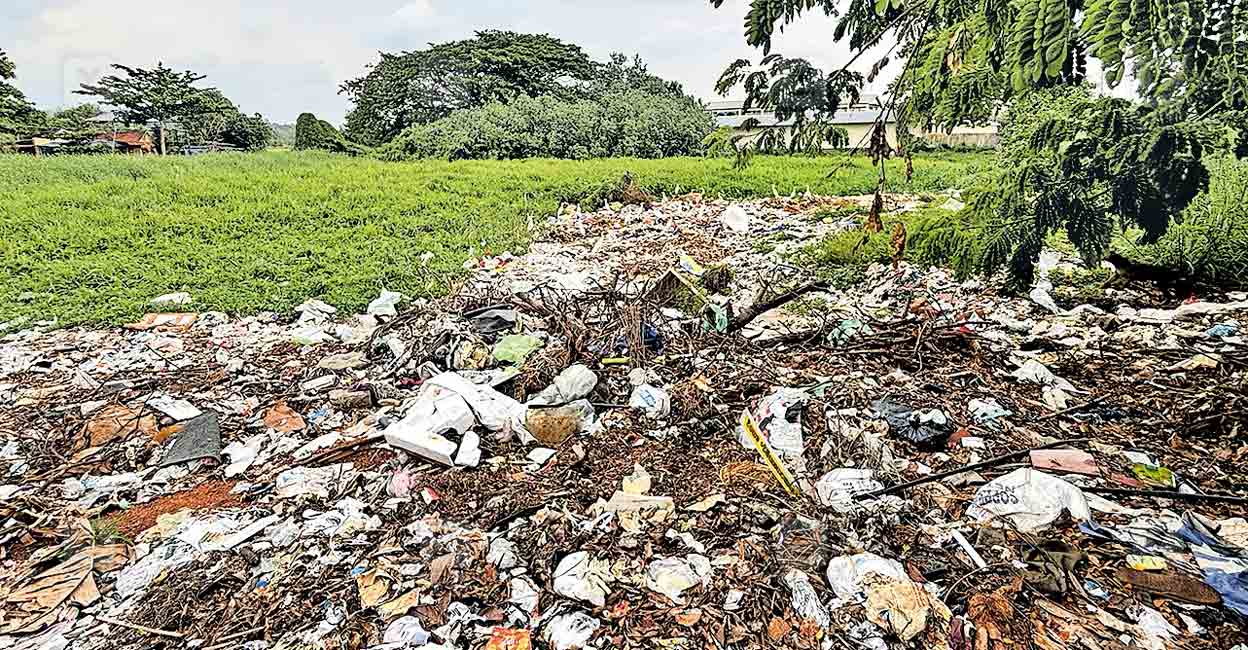 kottyam-kodimatha-waste.jpg