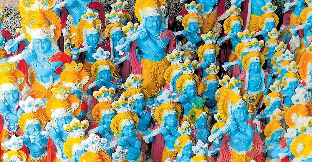 krishna-idols-vishufestival.jpg