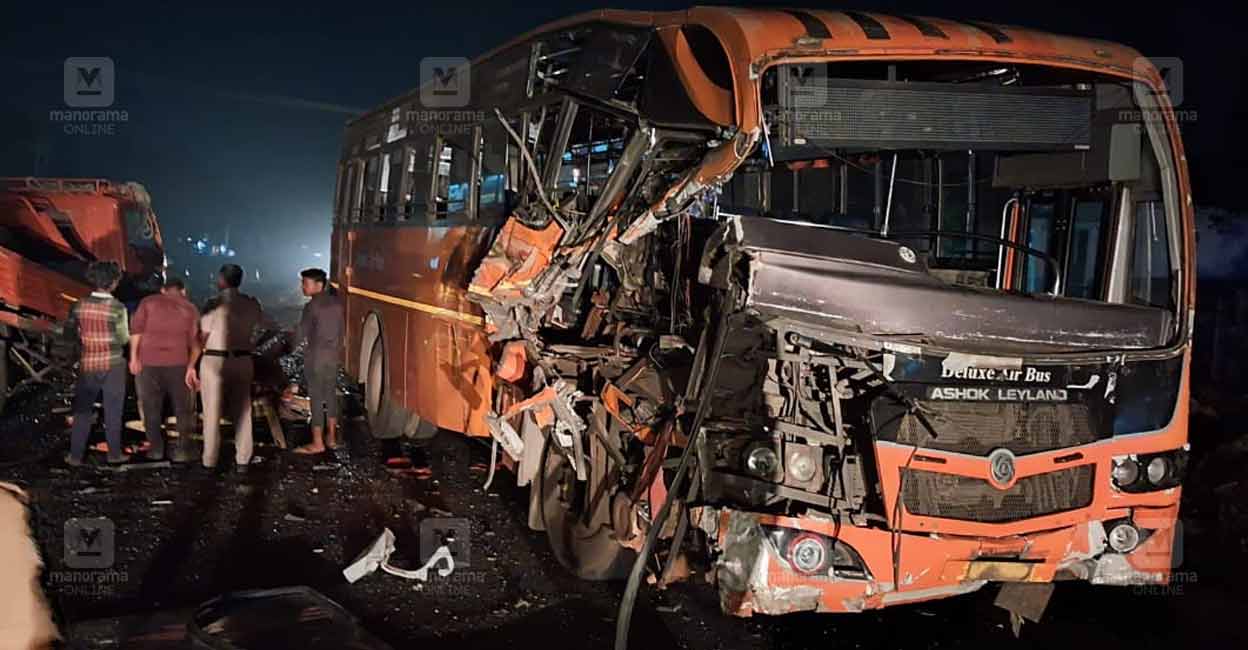 ksrtcbus-accident.jpg