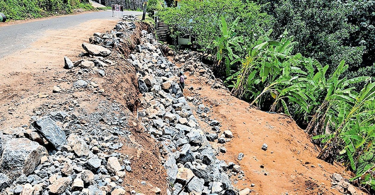 madathumcha-mukkuttuthara-road.jpg