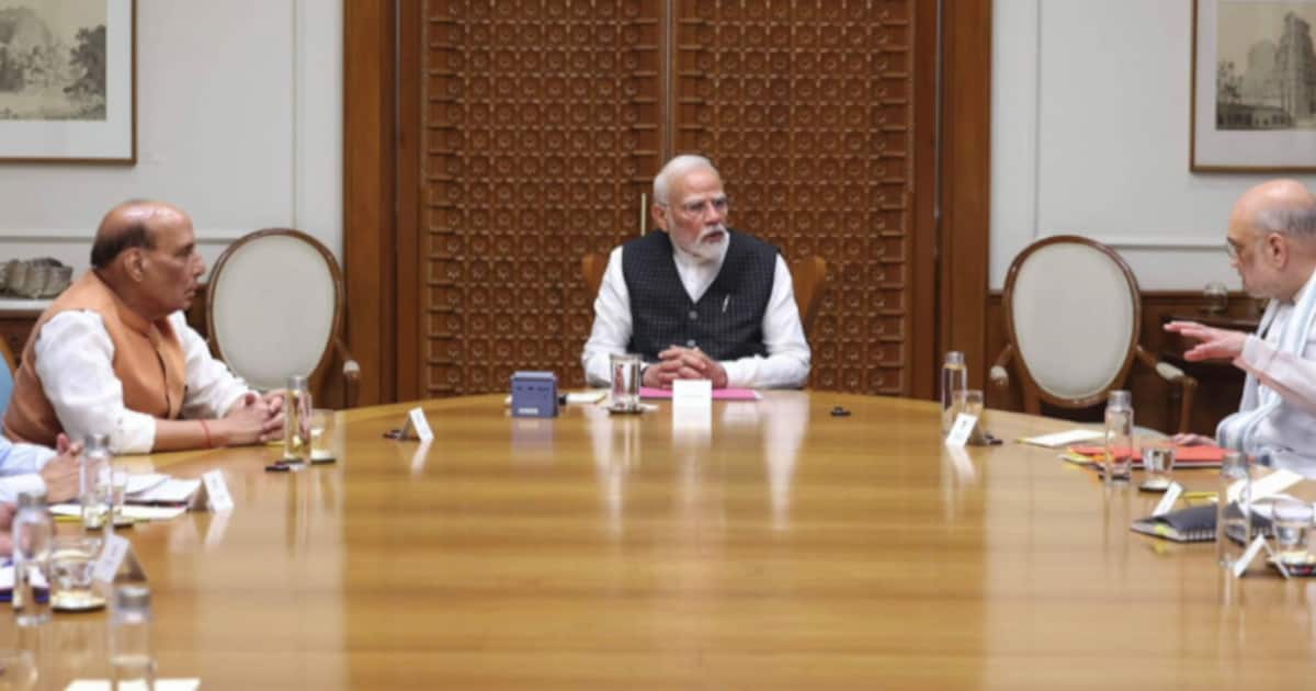 modi-amit-shah_1200x630xt.png