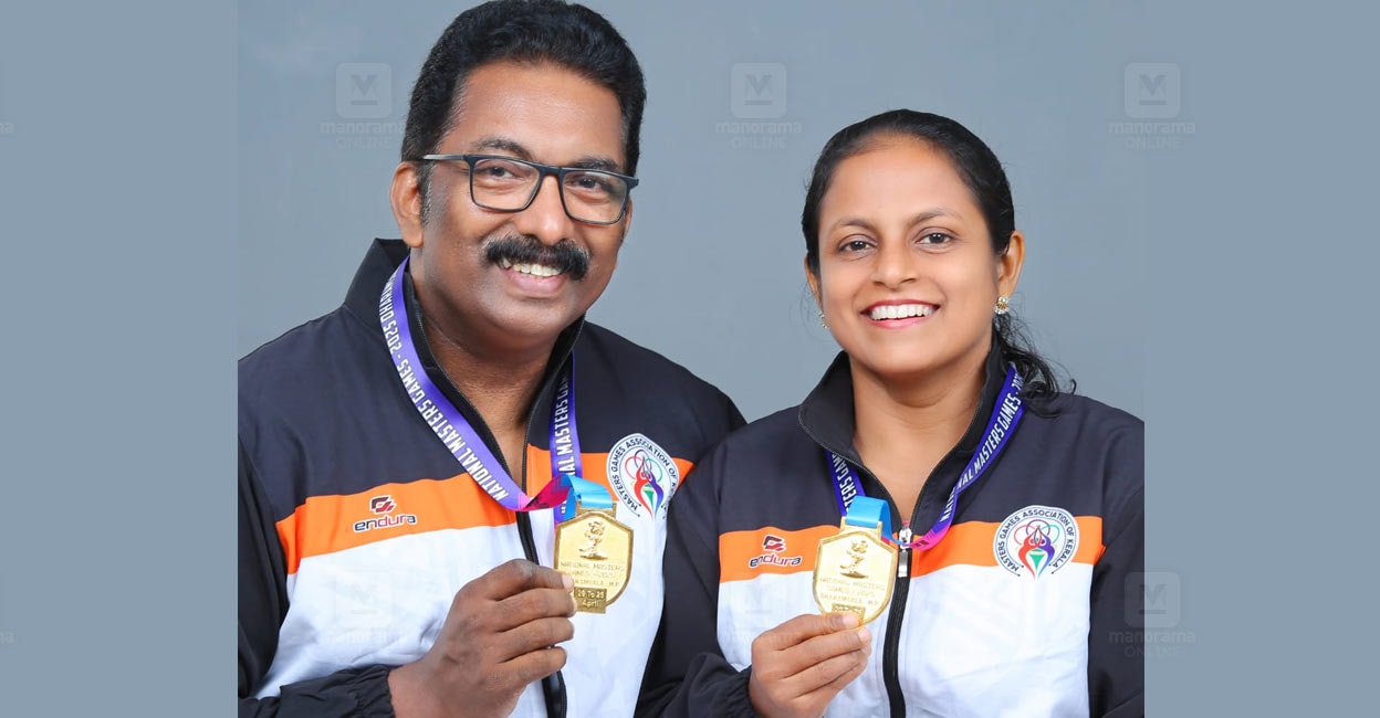 national-powerlifting-champions.jpg