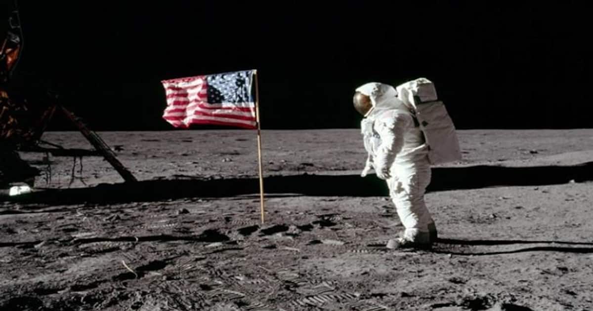 neil-armstrong1-jpg_1200x630xt.jpg