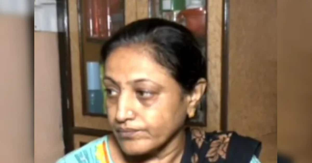 pak-woman_1200x630xt.jpg