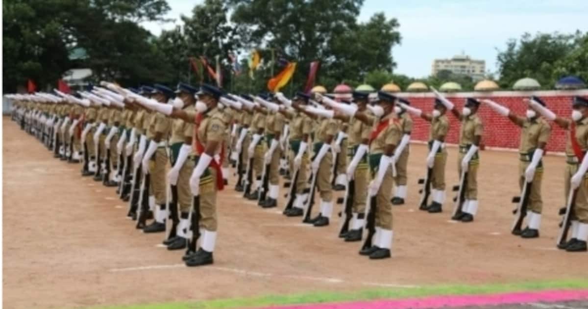 police-passing-out_1200x630xt.jpg