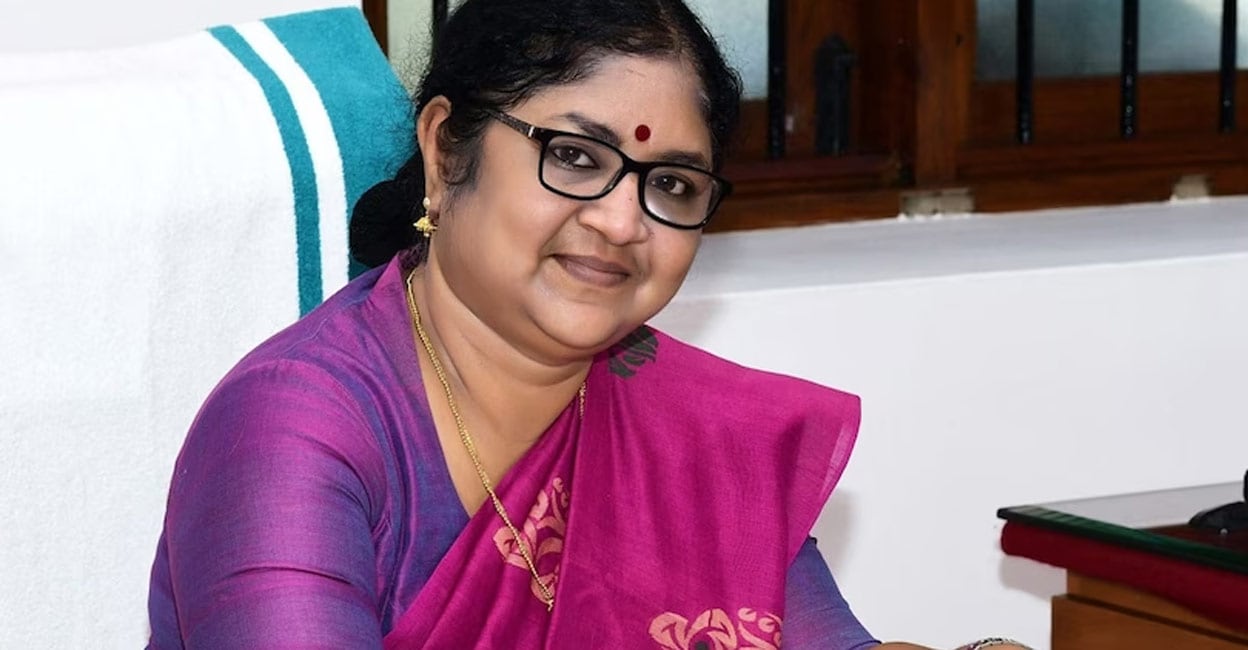 r-bindu-001.jpg