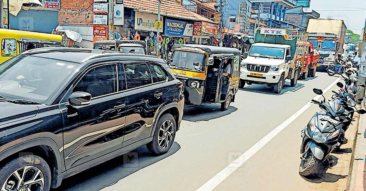 ramanattukara-airport-road.jpg