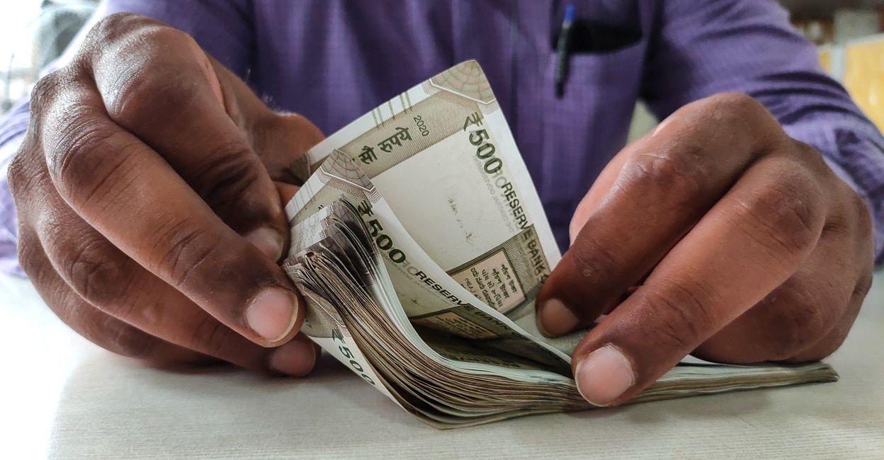rupee-notes-main-rbi.jpg