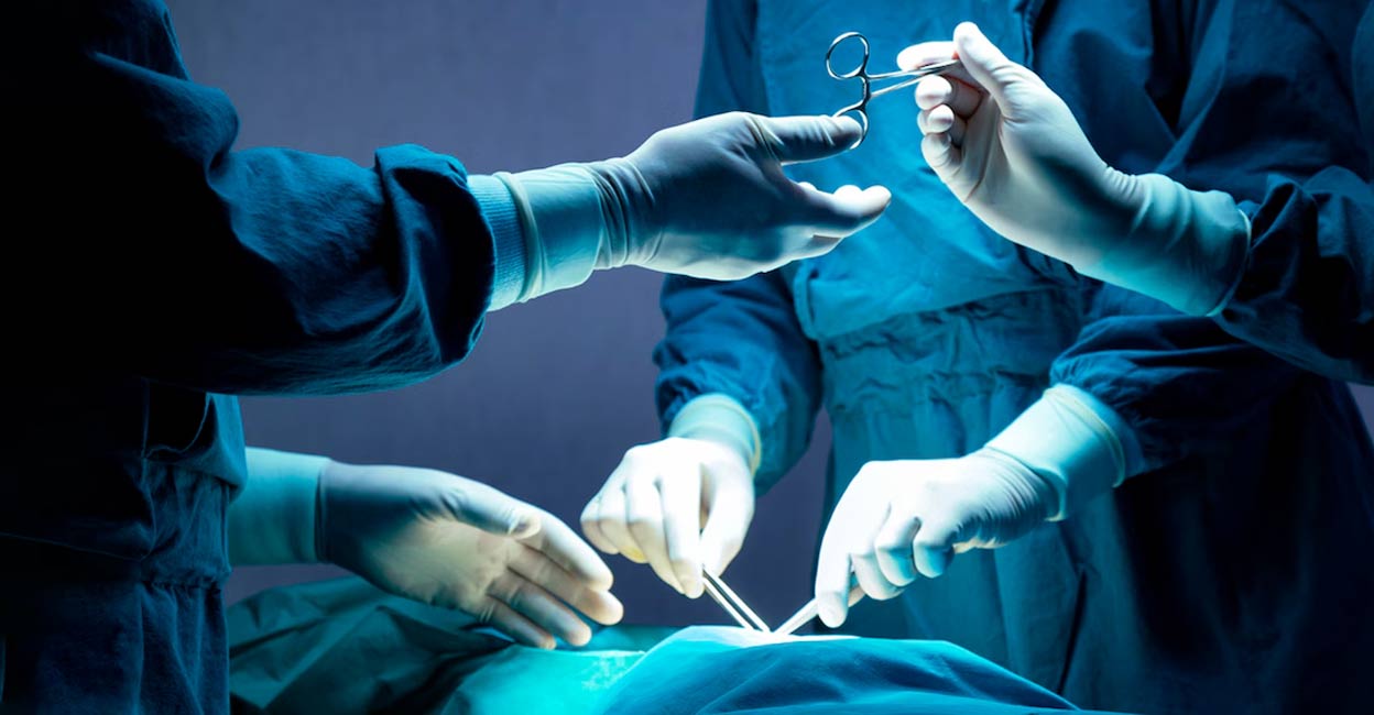 1748424310_surgery.jpg
