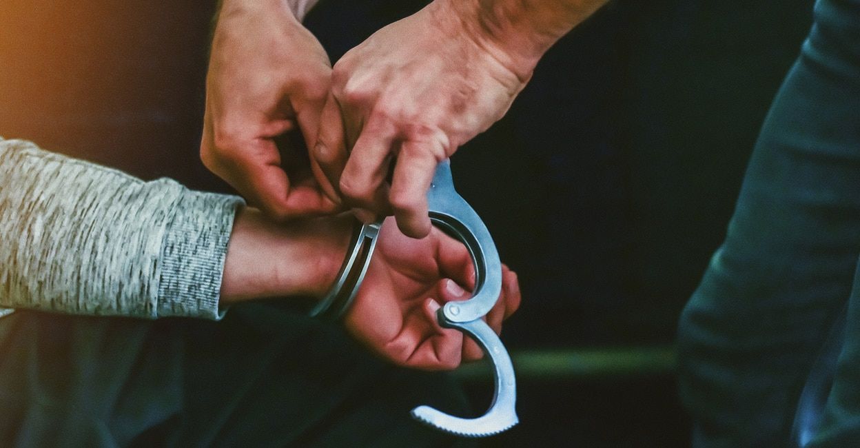 fak-kurbah-campaign-organized-by-the-oman-lawyers-association-will-begin-handcuff-handcuff-release.j.jpeg