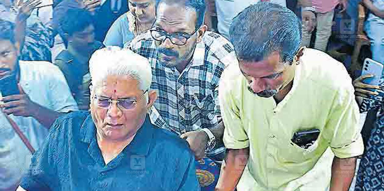 jagathi-sreekumar-tvm.jpg