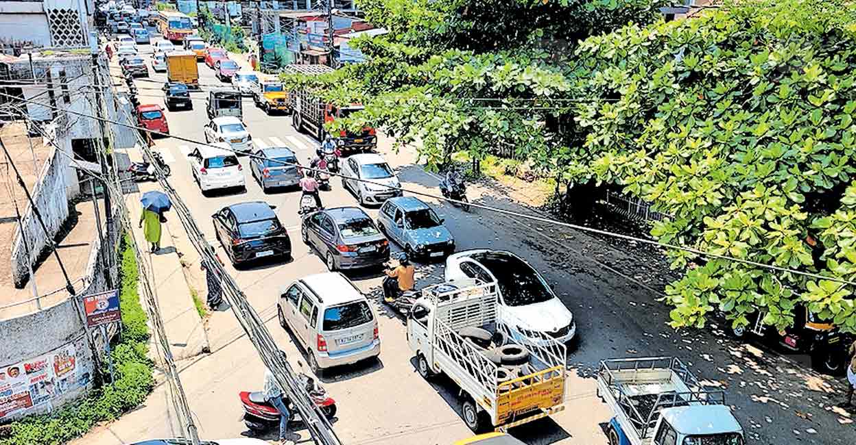 kanjirappally-traffic-congestion.jpg