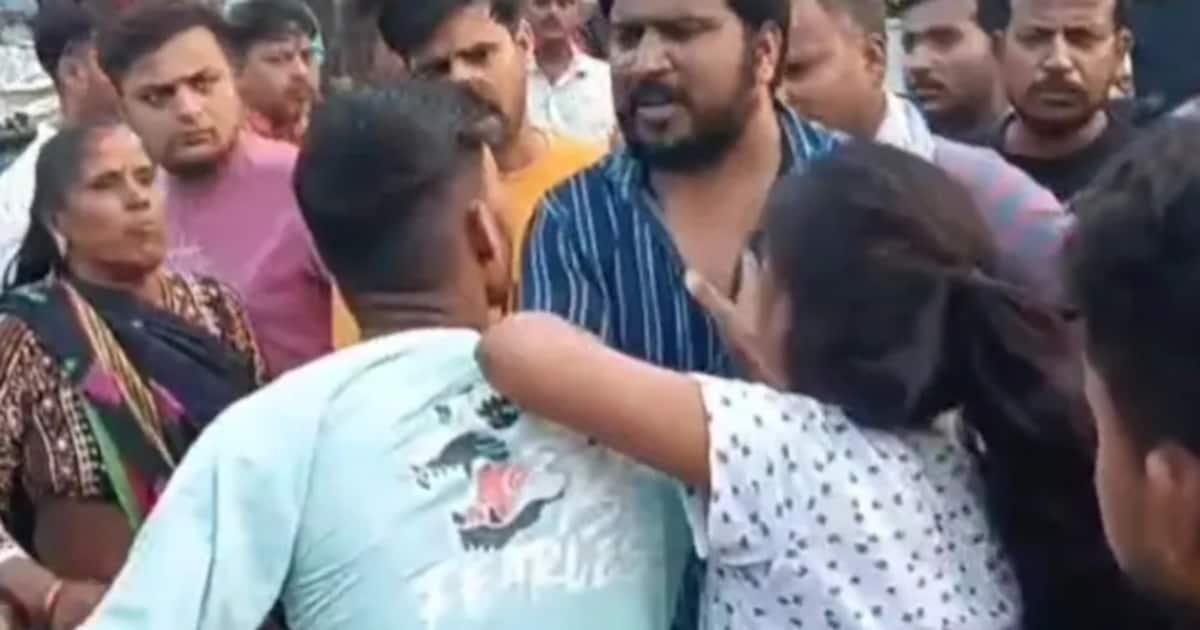 kanpur-viral-video_1200x630xt.jpg