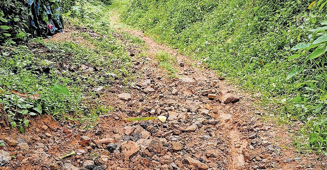 koorachundu-road-repair-appeal.jpg