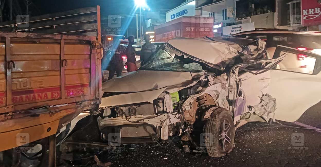 kottayam-road-accident.jpg