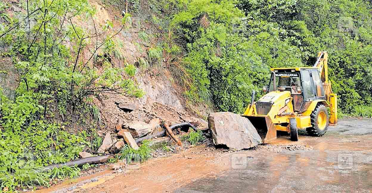 mananthavady-kottiyur-road.jpg
