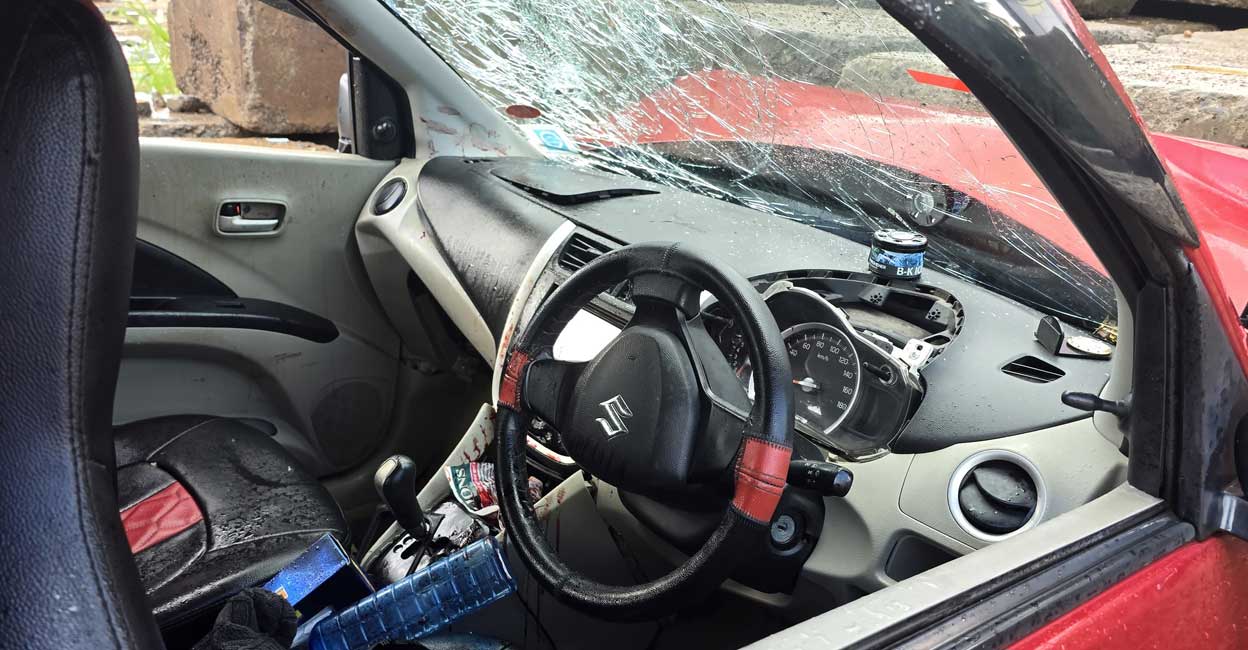 mobile-phone-explode-in-car.jpg