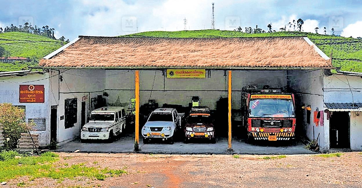munnar-fire-station-crisis.jpg