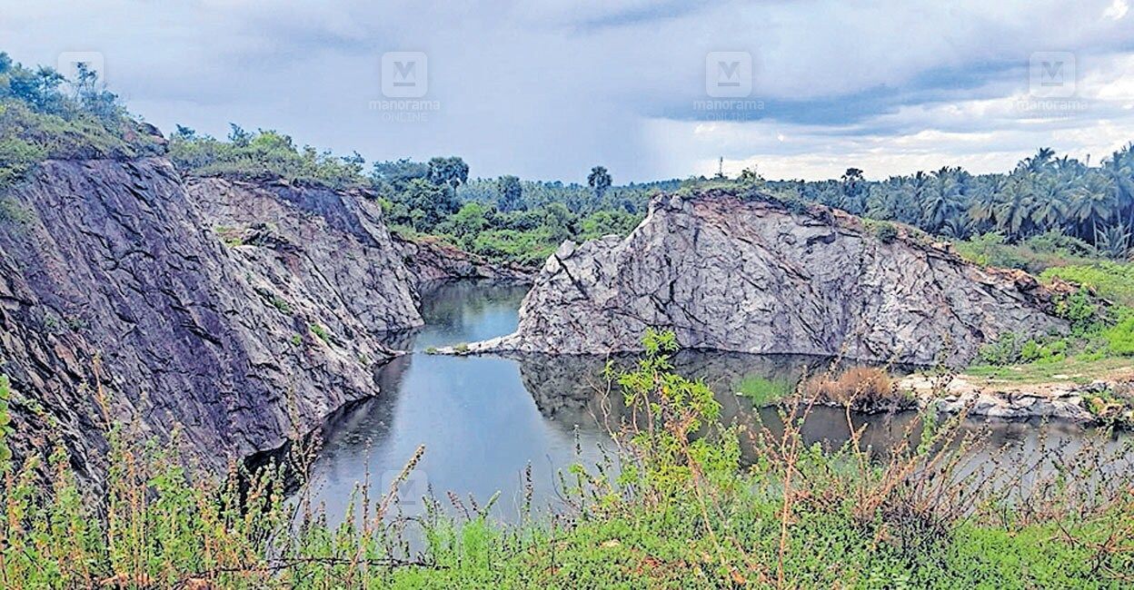 palakkad-quarry-1.jpg