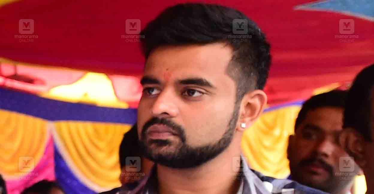 prajwal-revanna-1.jpg