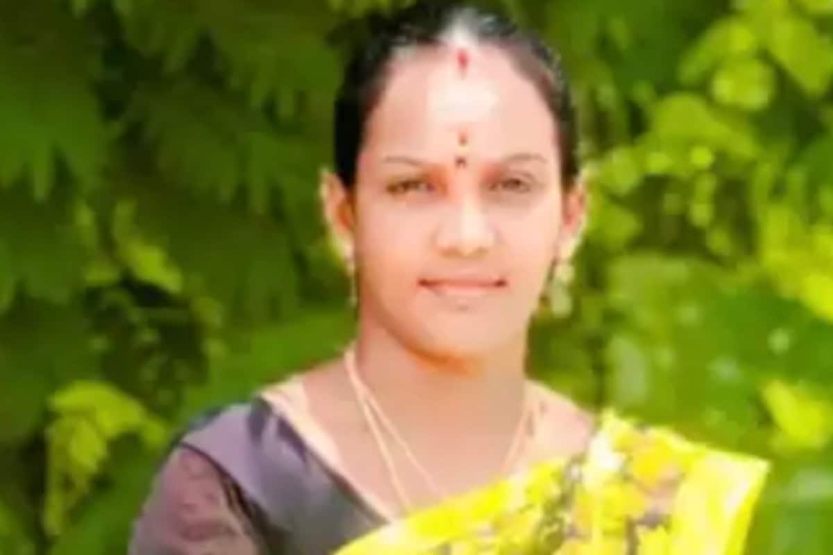 sharanya_1200x800xt.png