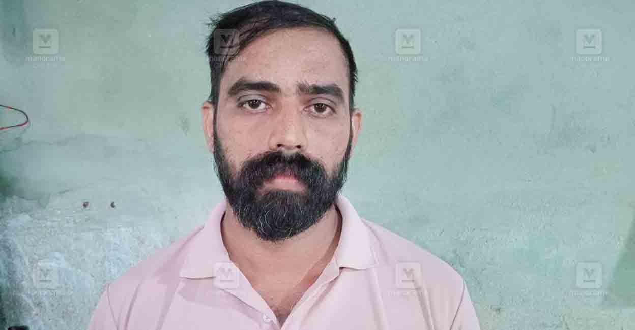 shine-lal-joins-bjp.jpg