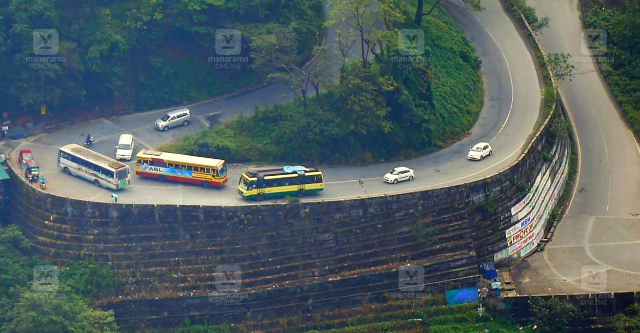 thamarassery-churam-ksrtc-super-fast.jpg