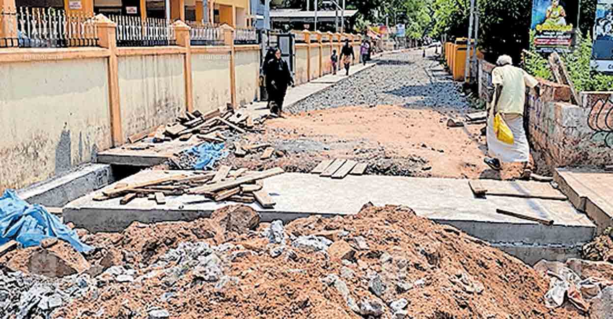 theru-thaliyilambalam-road.jpg