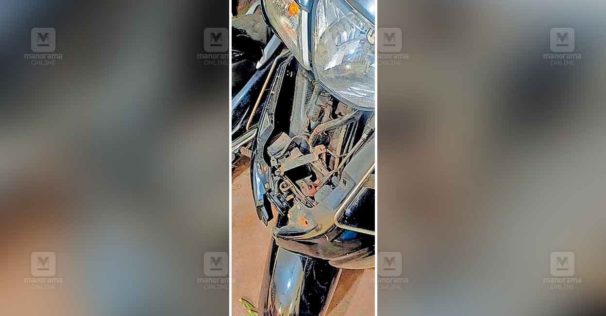 thrikaripur-battery-theft-.jpg