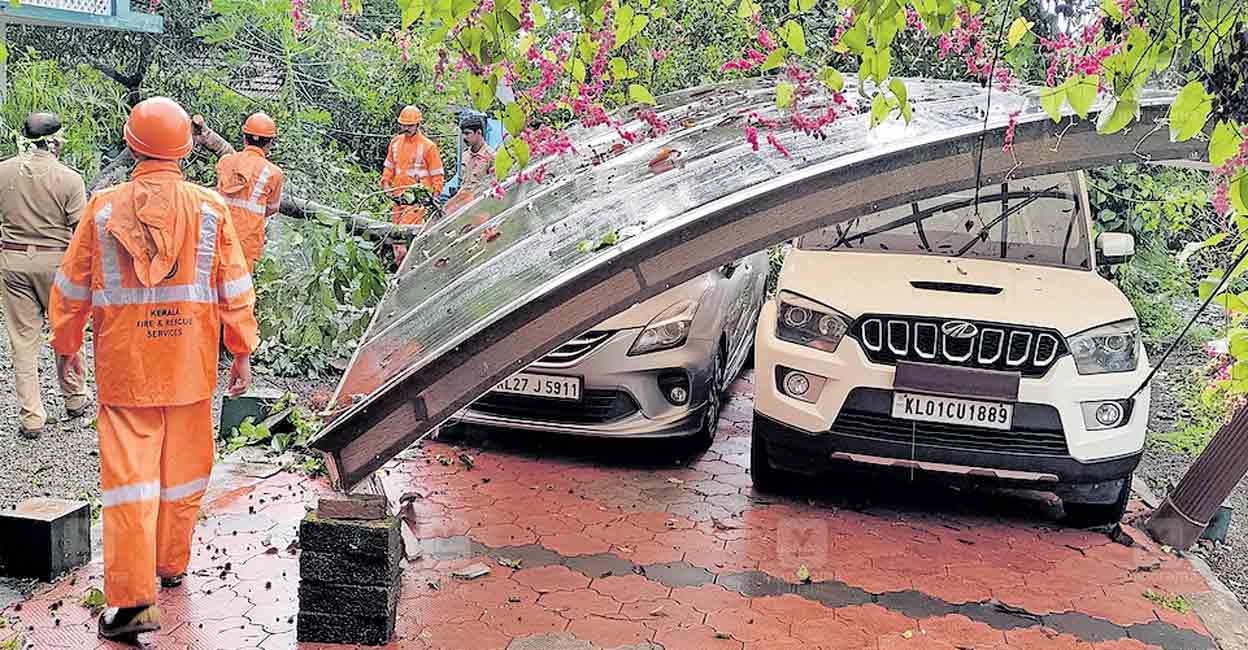 thrissur-rain-damage-1.jpg