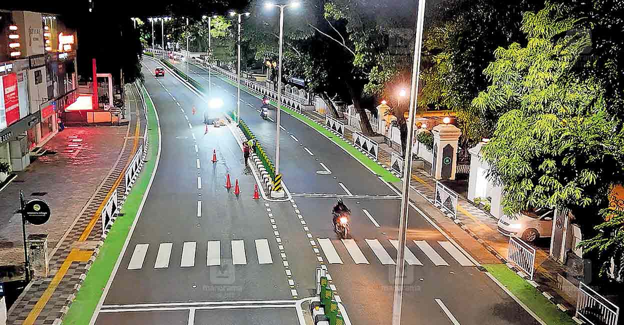 vazhuthakadu-smart-road.jpg