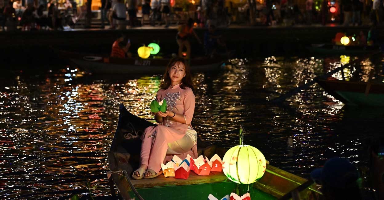 vietnam-tourism.jpg