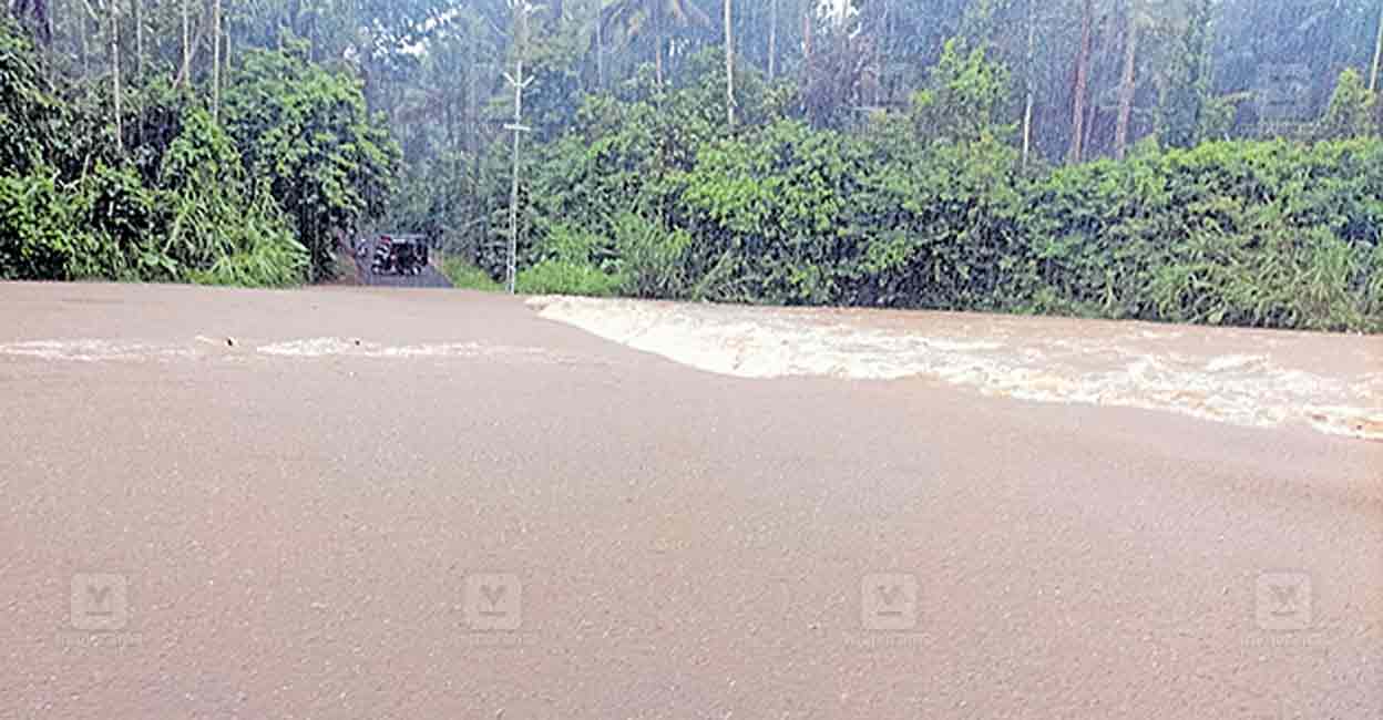 vithura-water-rising.jpg