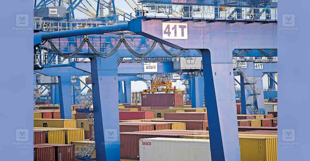 vizhinjam-port-container-handling-1.jpg