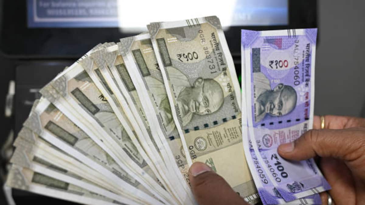 Money-2-1740395171110_1200x675xt.jpg