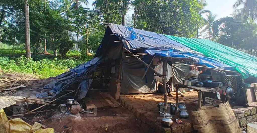 aralam-elephant-attack-homes-destroyed.jpg
