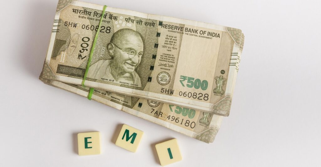 bank-loan-emi-rupee-main.jpg