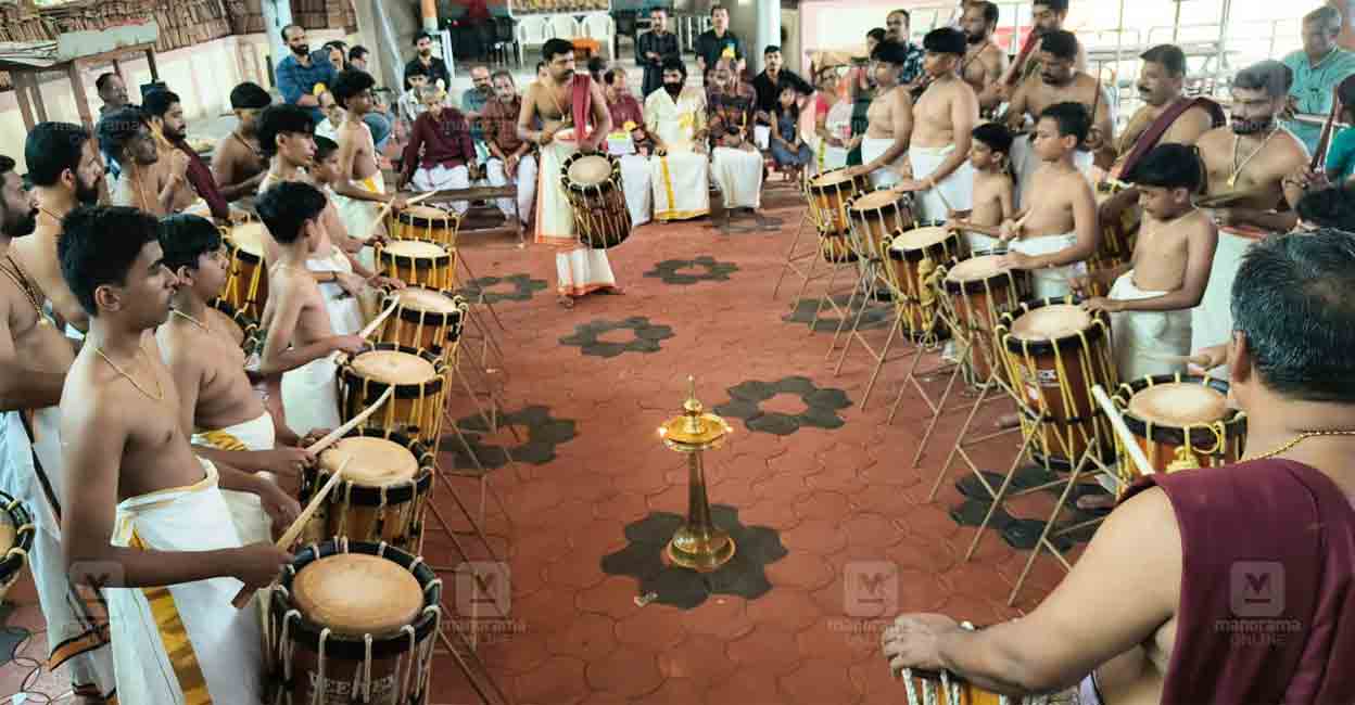 childrens-thayambaka-debut-kannur-1.jpg