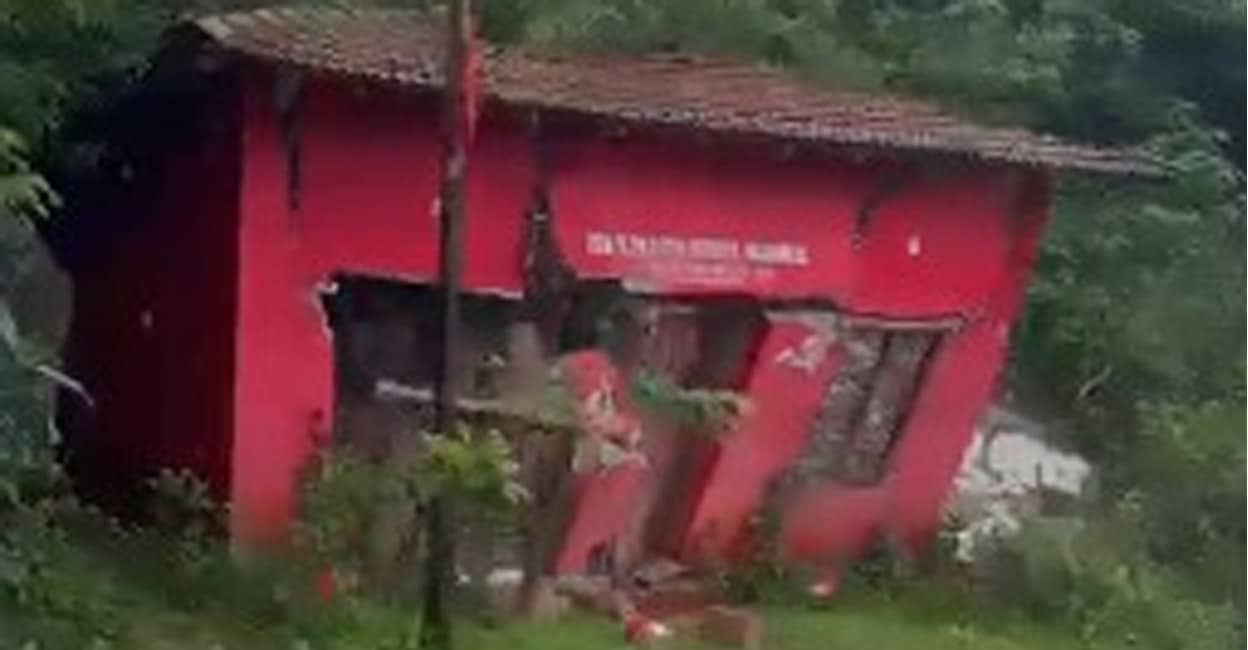 cpm-office-collapse.jpg