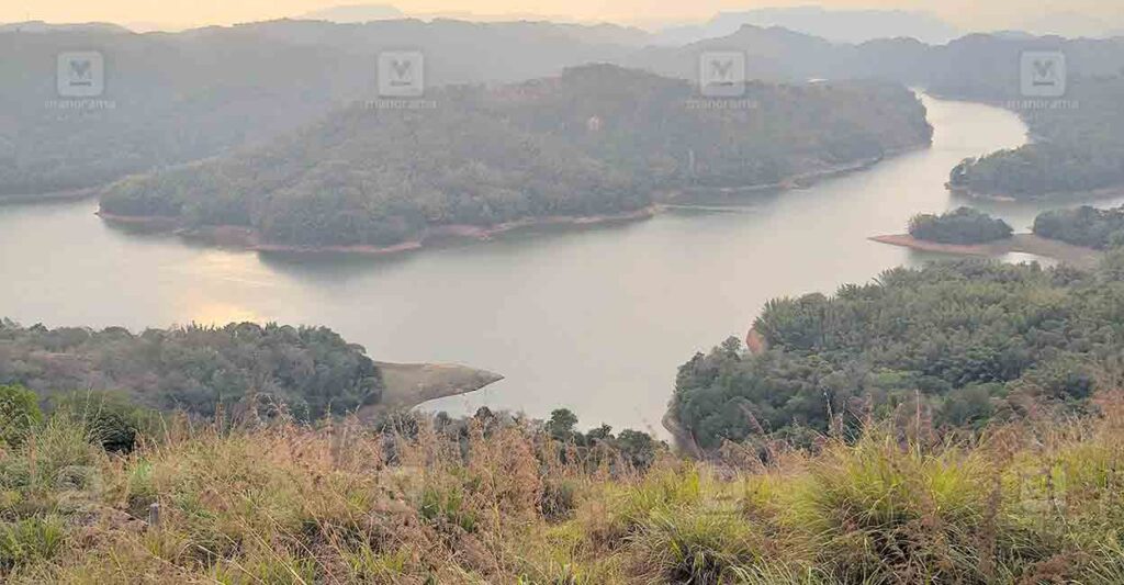 idukki-dangerous-tourist-places1.jpg